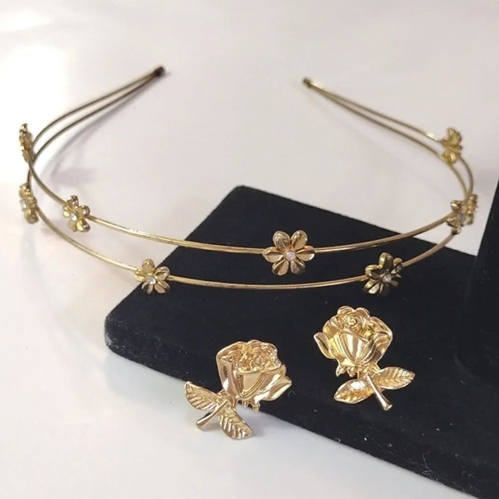 Gold Toned Metal Floral Stud Earrings and Headband Set NWOT‎ Coquette Girl